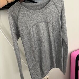 Lululemon Swiftly Tech Long-Sleeve Shirt 2.0